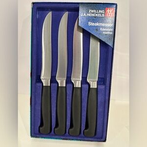 ZWILLING J.A. Henckels Four Star Steak Knives (Set of 4)  (39190-000)